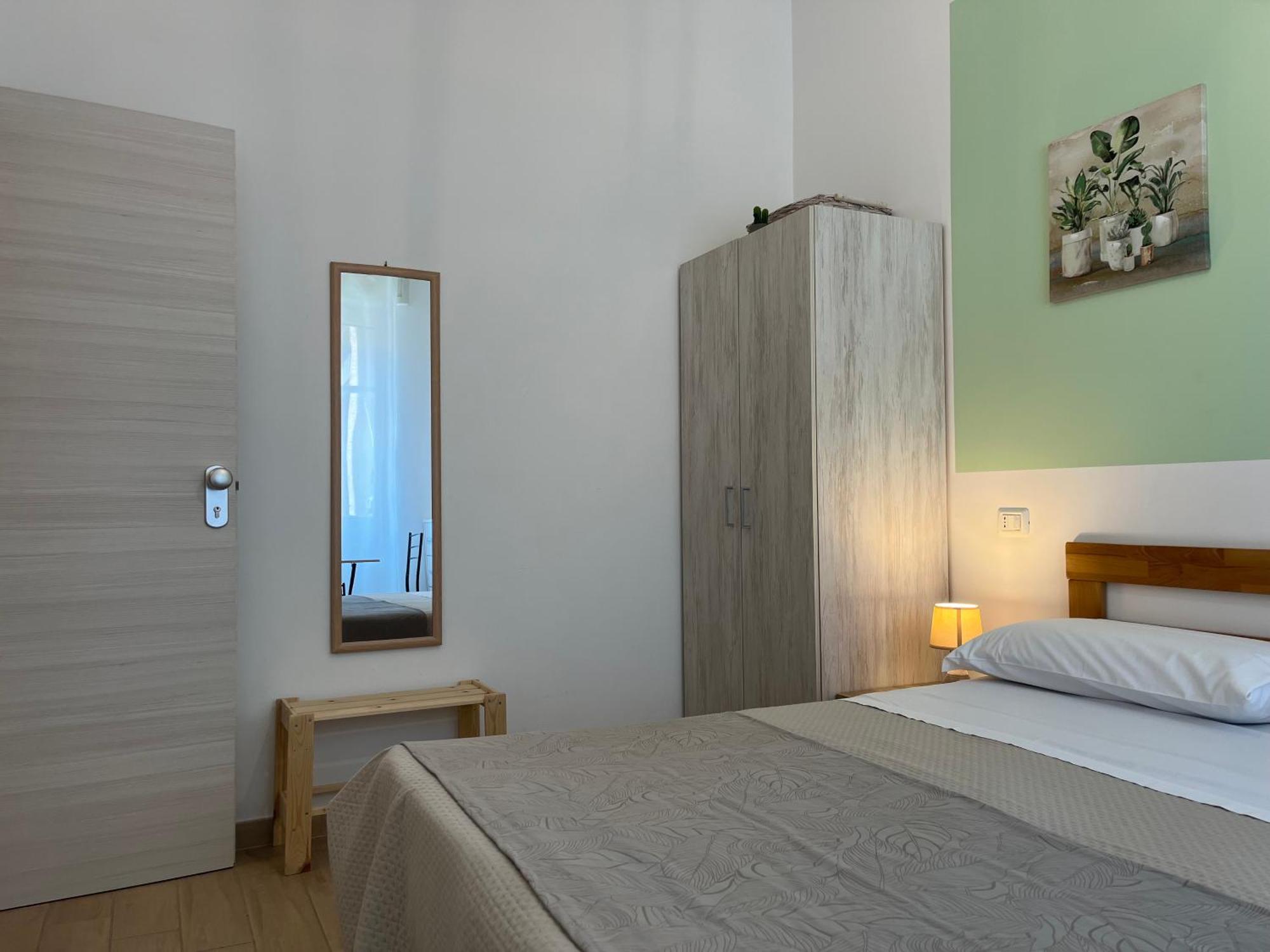 B&B Vento Aureo Rooms Milazzo Extérieur photo